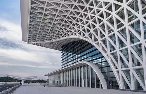 环氧富锌底漆体系中的界面黏结与阴极保护协同